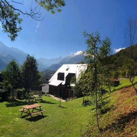 Appartement Dans Chalet Avec Jardin, Vue Montagne Aucun Bagian luar foto
