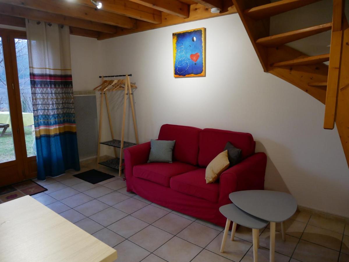 Appartement Dans Chalet Avec Jardin, Vue Montagne Aucun Bagian luar foto