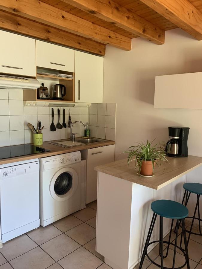 Appartement Dans Chalet Avec Jardin, Vue Montagne Aucun Bagian luar foto
